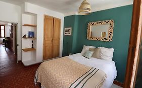 Charmant appartement la Ciotat vieux Port 5 mn des plages